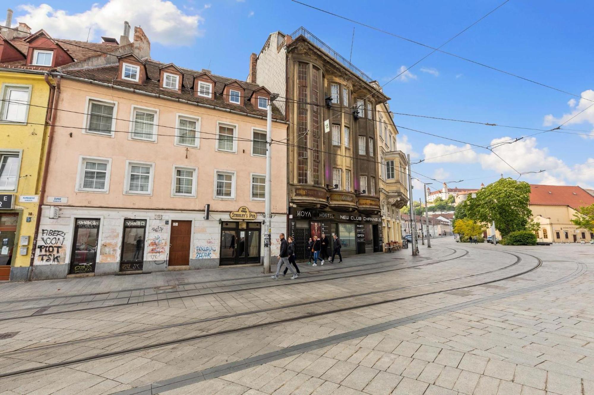 Apple Apartment Bratislava Luaran gambar